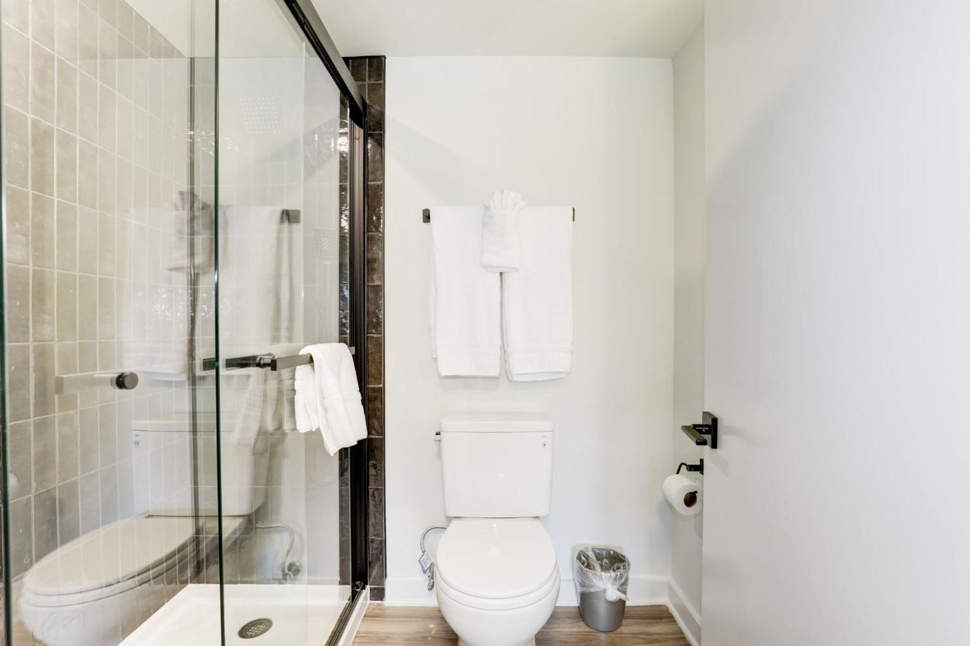 2Br Comfort Apartment In Prime Location อาร์ลิงตัน ภายนอก รูปภาพ