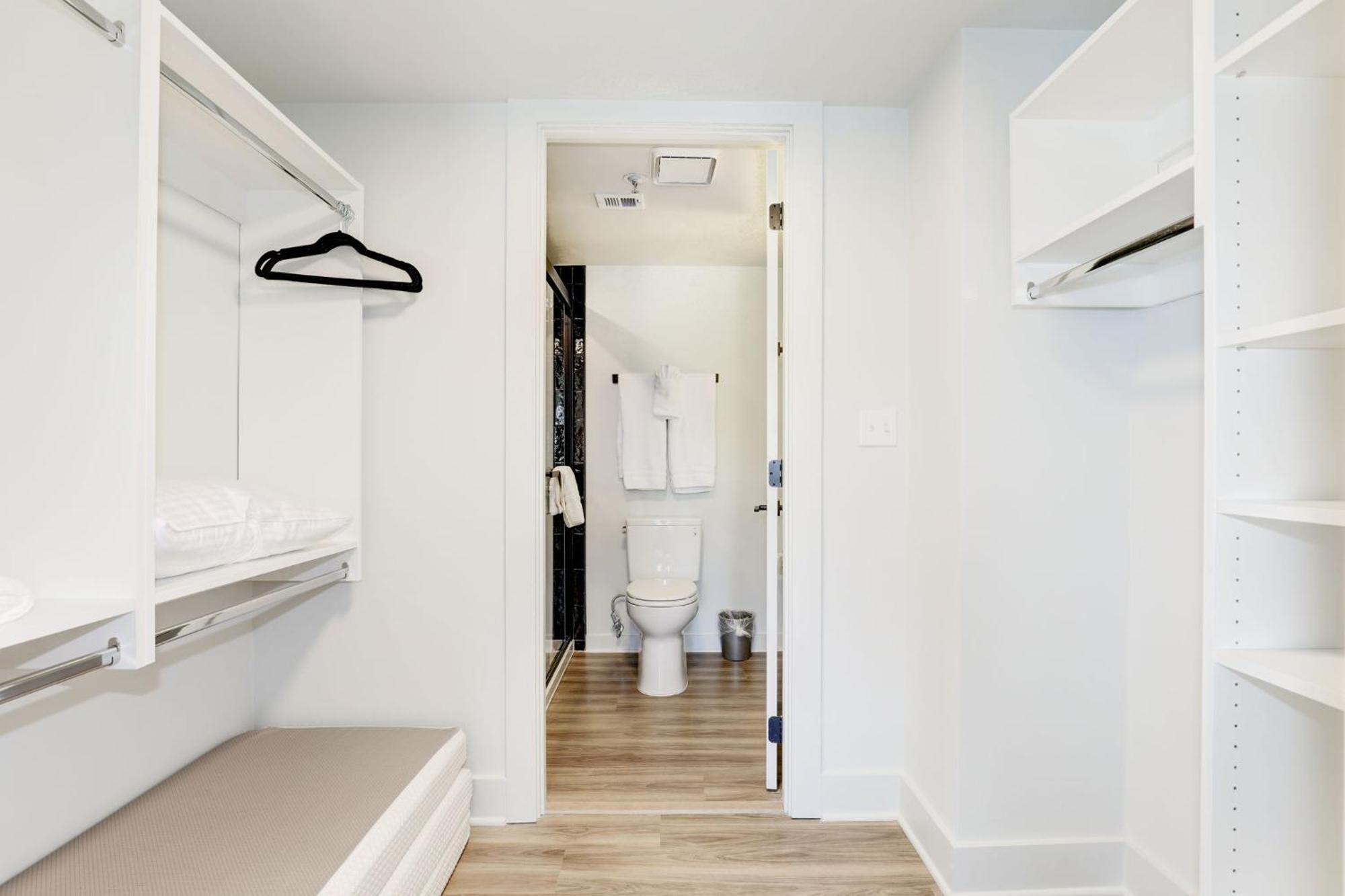 2Br Comfort Apartment In Prime Location อาร์ลิงตัน ภายนอก รูปภาพ