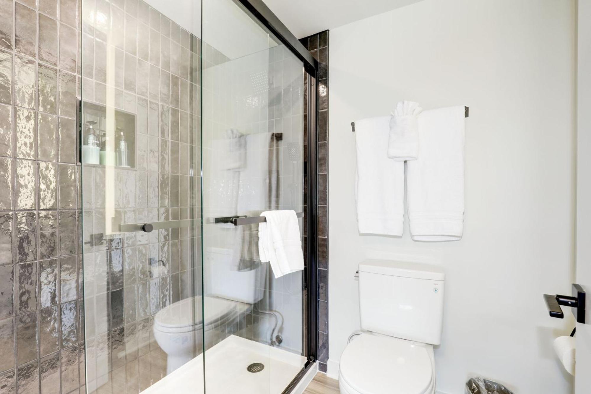 2Br Comfort Apartment In Prime Location อาร์ลิงตัน ภายนอก รูปภาพ