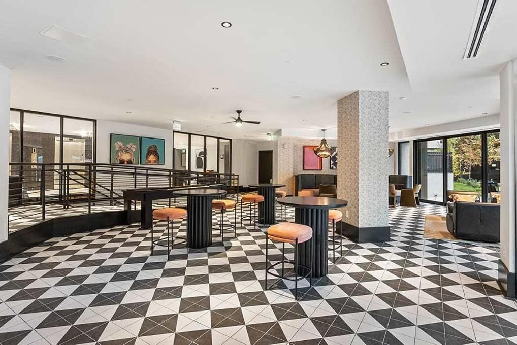2Br Comfort Apartment In Prime Location อาร์ลิงตัน ภายนอก รูปภาพ