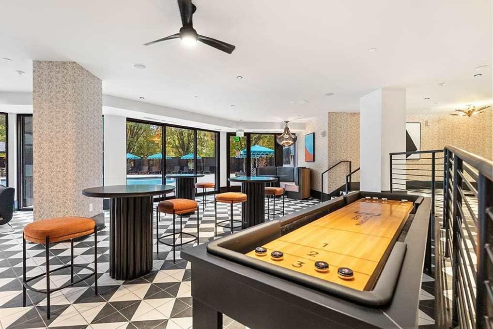2Br Comfort Apartment In Prime Location อาร์ลิงตัน ภายนอก รูปภาพ